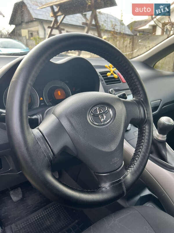 Хэтчбек Toyota Auris 2008 в Копычинце фото 15 Хэтчбек Toyota Auris 2008 в Копычинце