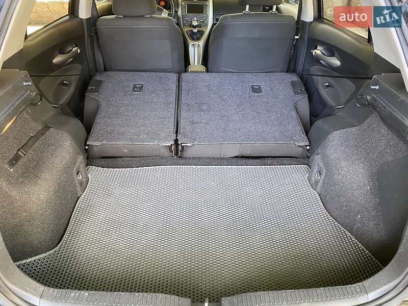 Хэтчбек Toyota Auris 2007 в Харькове фото 35 Хэтчбек Toyota Auris 2007 в Харькове