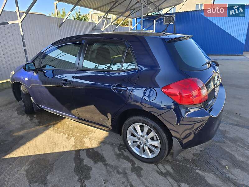 Хетчбек Toyota Auris 2007 в Великодолинському