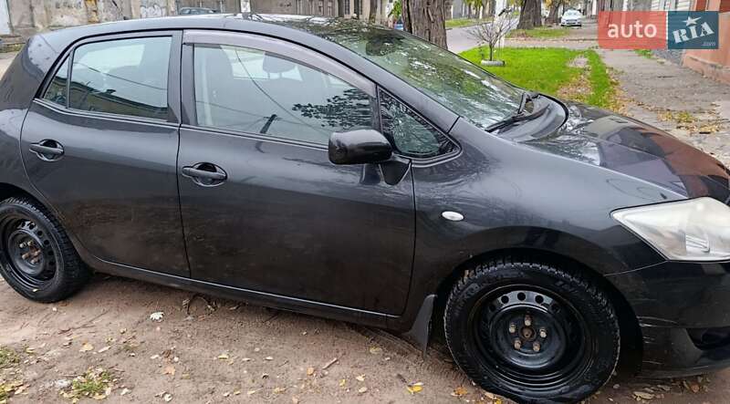 Хэтчбек Toyota Auris 2008 в Одессе