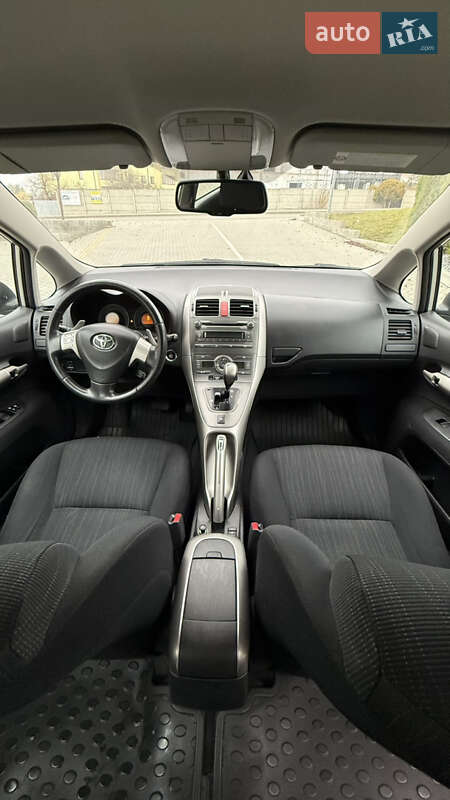 Хэтчбек Toyota Auris 2008 в Ровно фото 10 Хэтчбек Toyota Auris 2008 в Ровно