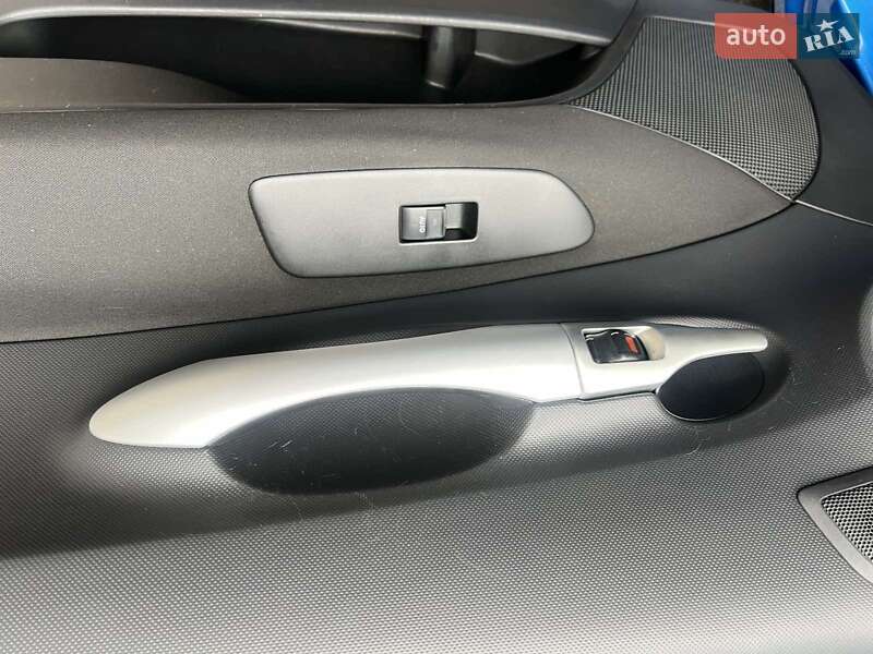 Хэтчбек Toyota Auris 2011 в Киеве фото 19 Хэтчбек Toyota Auris 2011 в Киеве