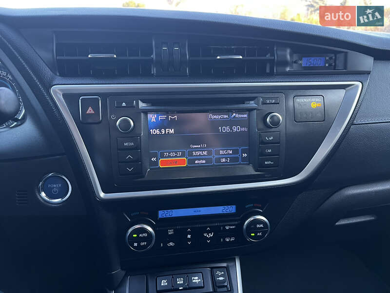 Хэтчбек Toyota Auris 2013 в Луцке фото 29 Хэтчбек Toyota Auris 2013 в Луцке