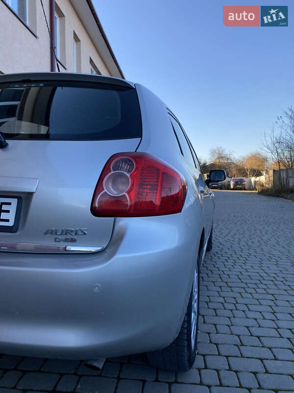 Хетчбек Toyota Auris 2006 в Івано-Франківську