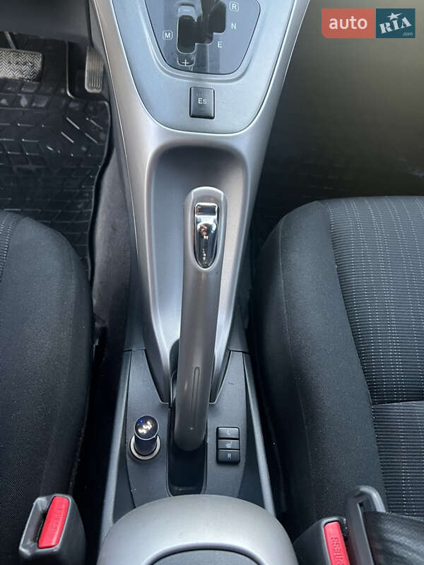 Хетчбек Toyota Auris 2008 в Львові