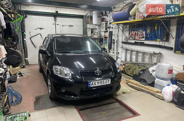 Хэтчбек Toyota Auris 2008 в Харькове