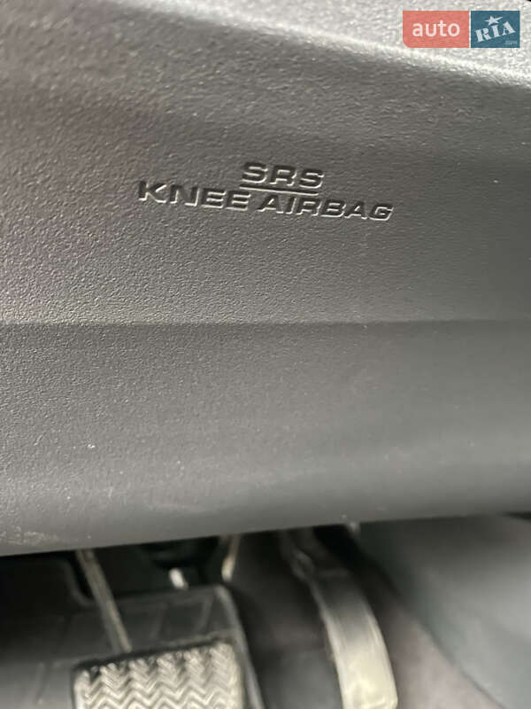 Хетчбек Toyota Auris 2008 в Києві