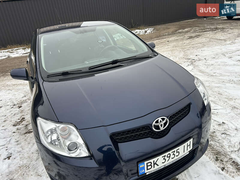 Toyota Auris 2008