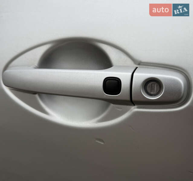 Хэтчбек Toyota Auris 2007 в Одессе