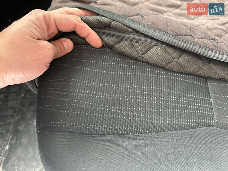 Хэтчбек Toyota Auris 2007 в Львове