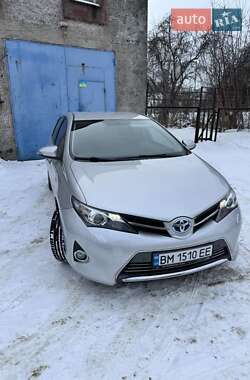Хетчбек Toyota Auris 2012 в Сумах