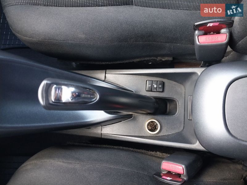 Хэтчбек Toyota Auris 2008 в Николаеве