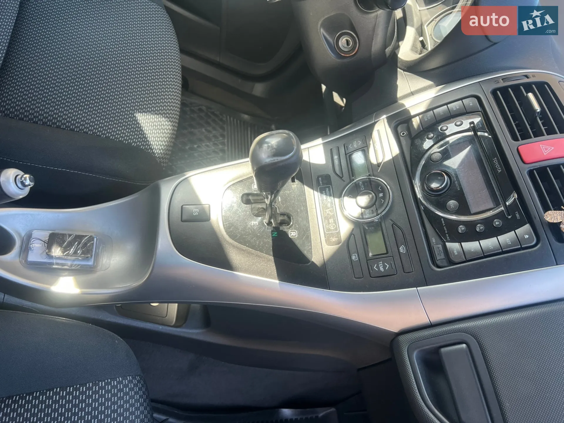 2010 Toyota Auris - мініатюра 27