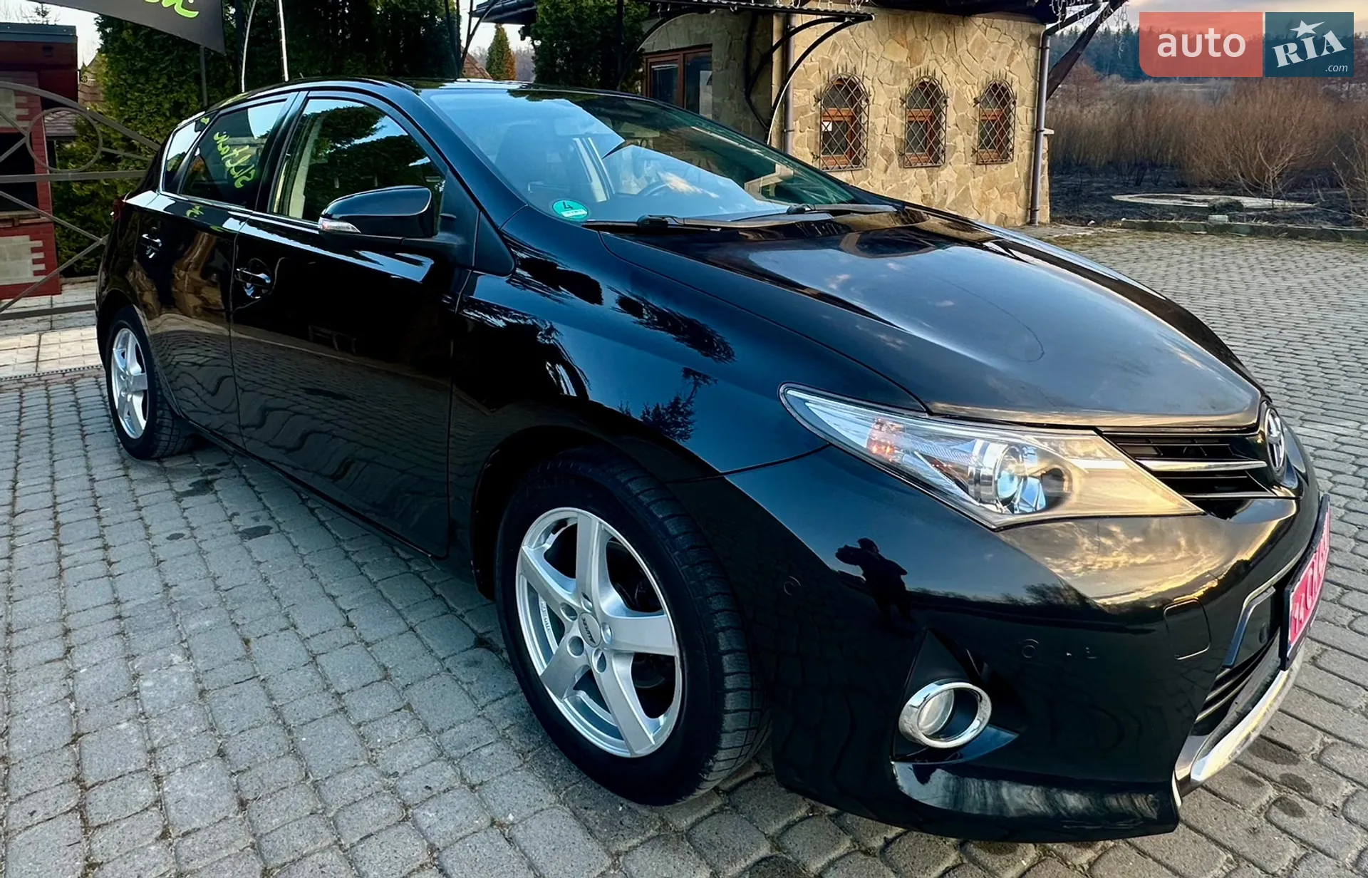 2014 Toyota Auris - мініатюра 3