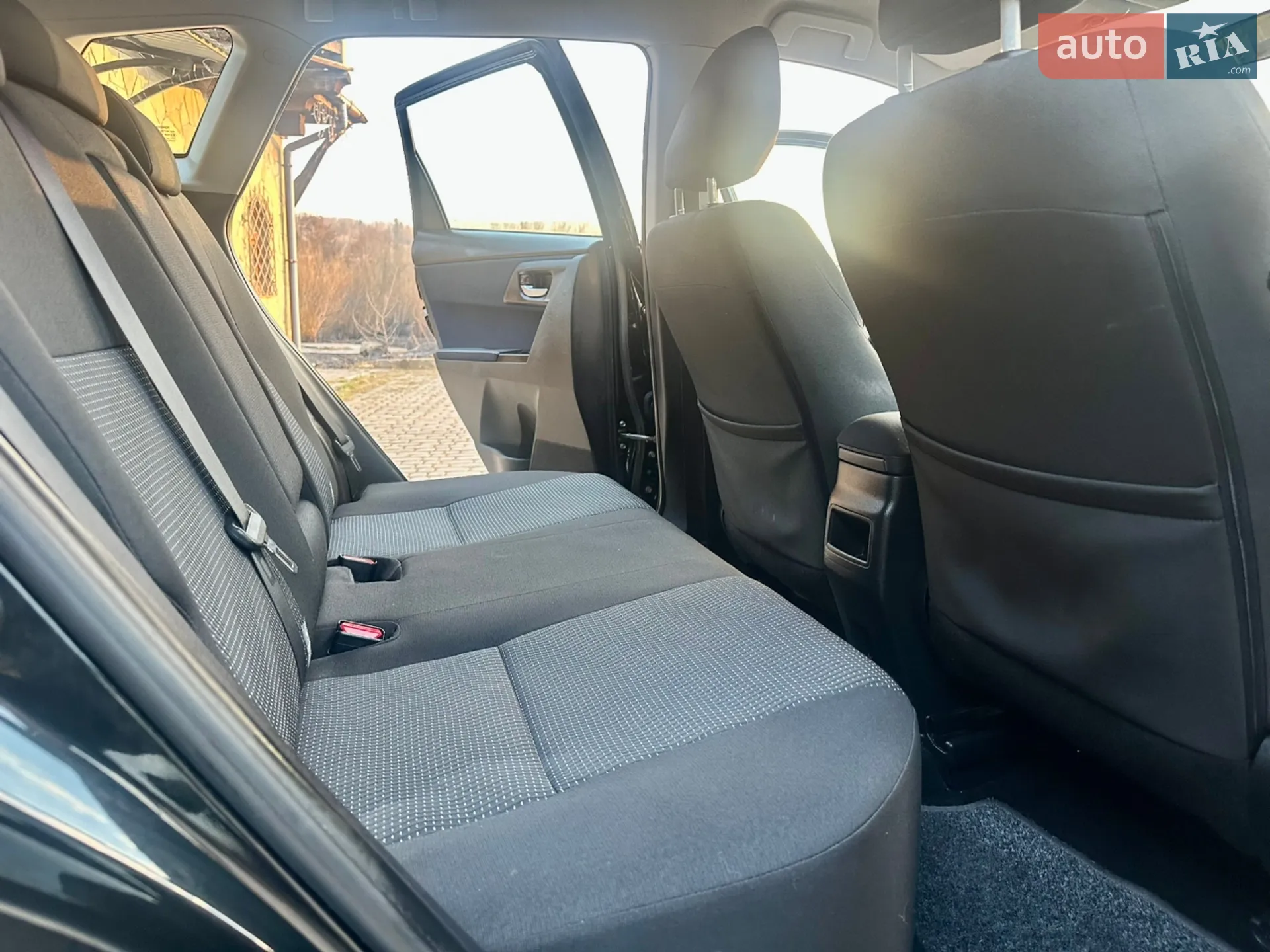 2014 Toyota Auris - мініатюра 26
