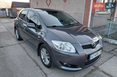 Хэтчбек Toyota Auris 2008 в Коломые