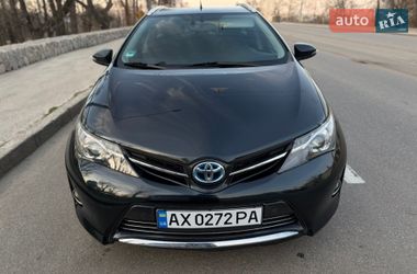 Універсал Toyota Auris 2013 в Харкові