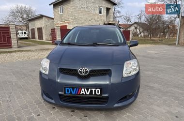 Хетчбек Toyota Auris 2008 в Стрию