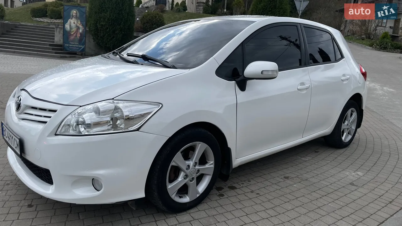 2011 Toyota Auris - мініатюра 13