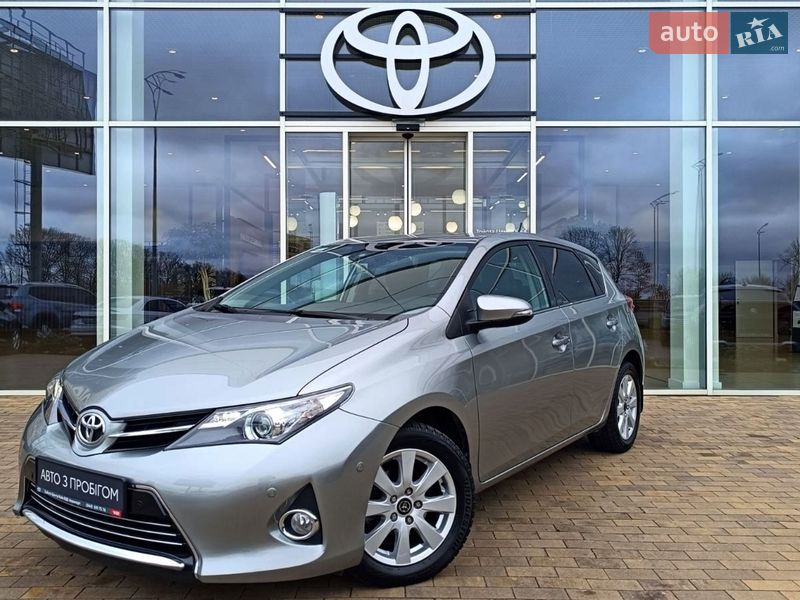Toyota Auris 2013 Toyota Auris 2013