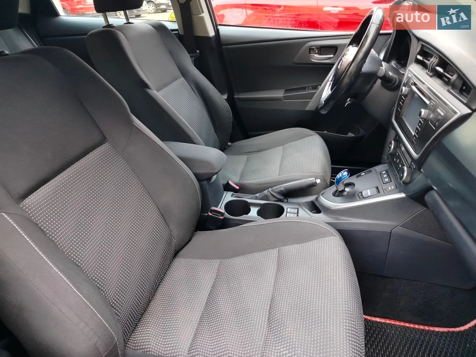 2013 Toyota Auris - мініатюра 9