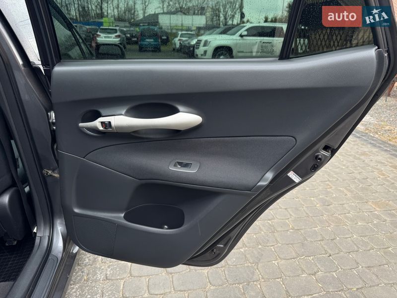 Хэтчбек Toyota Auris 2008 в Виннице