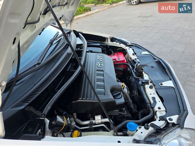 Хэтчбек Toyota Auris 2013 в Хмельницком фото 64 Хэтчбек Toyota Auris 2013 в Хмельницком