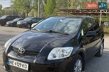 Хэтчбек Toyota Auris 2008 в Днепре