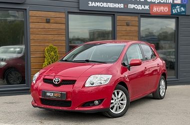 Хэтчбек Toyota Auris 2008 в Шептицькому