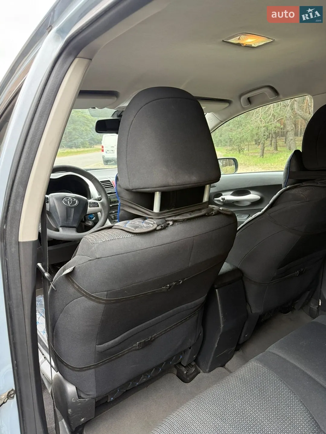 2011 Toyota Auris - мініатюра 9