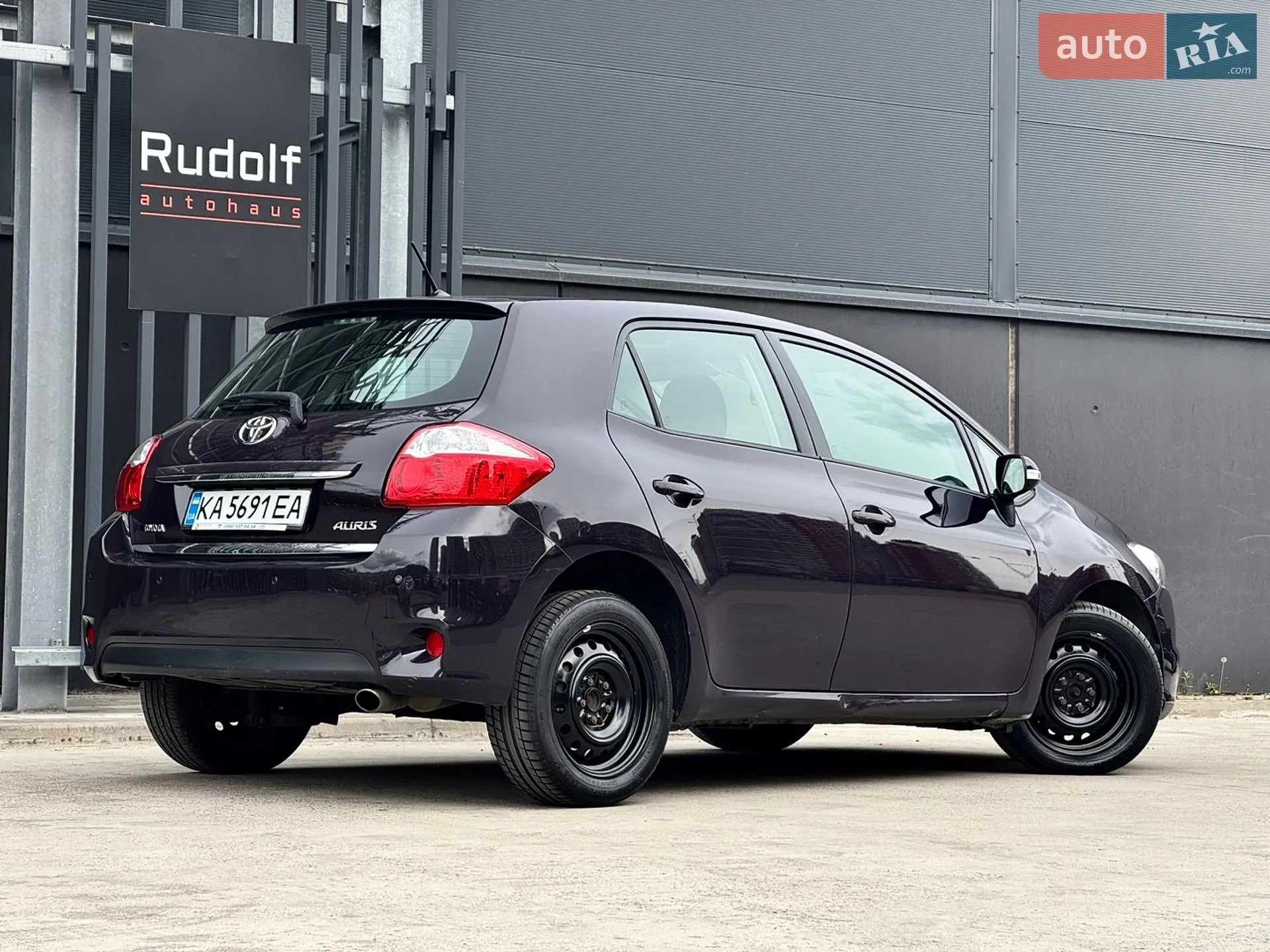 2011 Toyota Auris - мініатюра 5