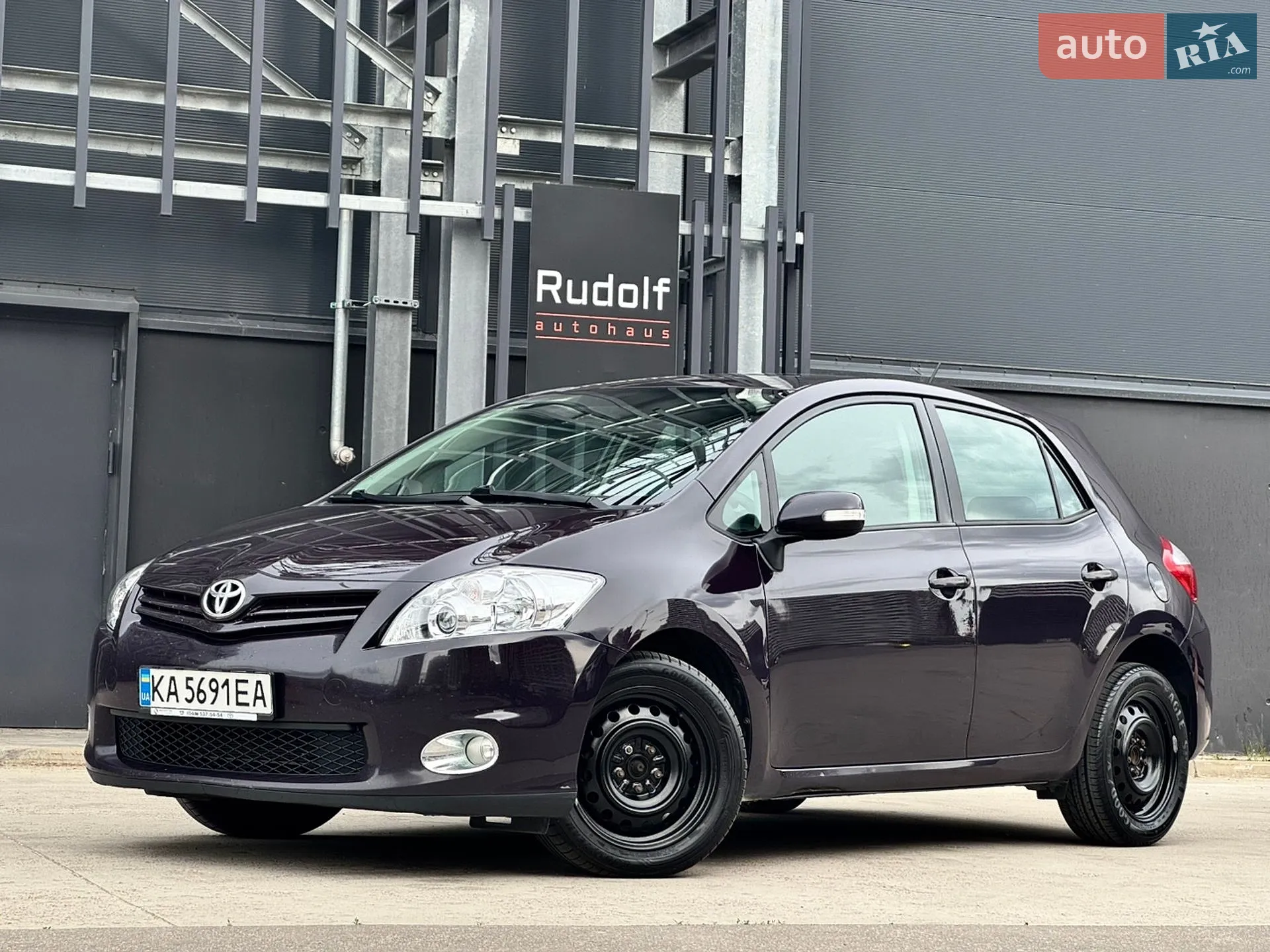 2011 Toyota Auris - мініатюра 8