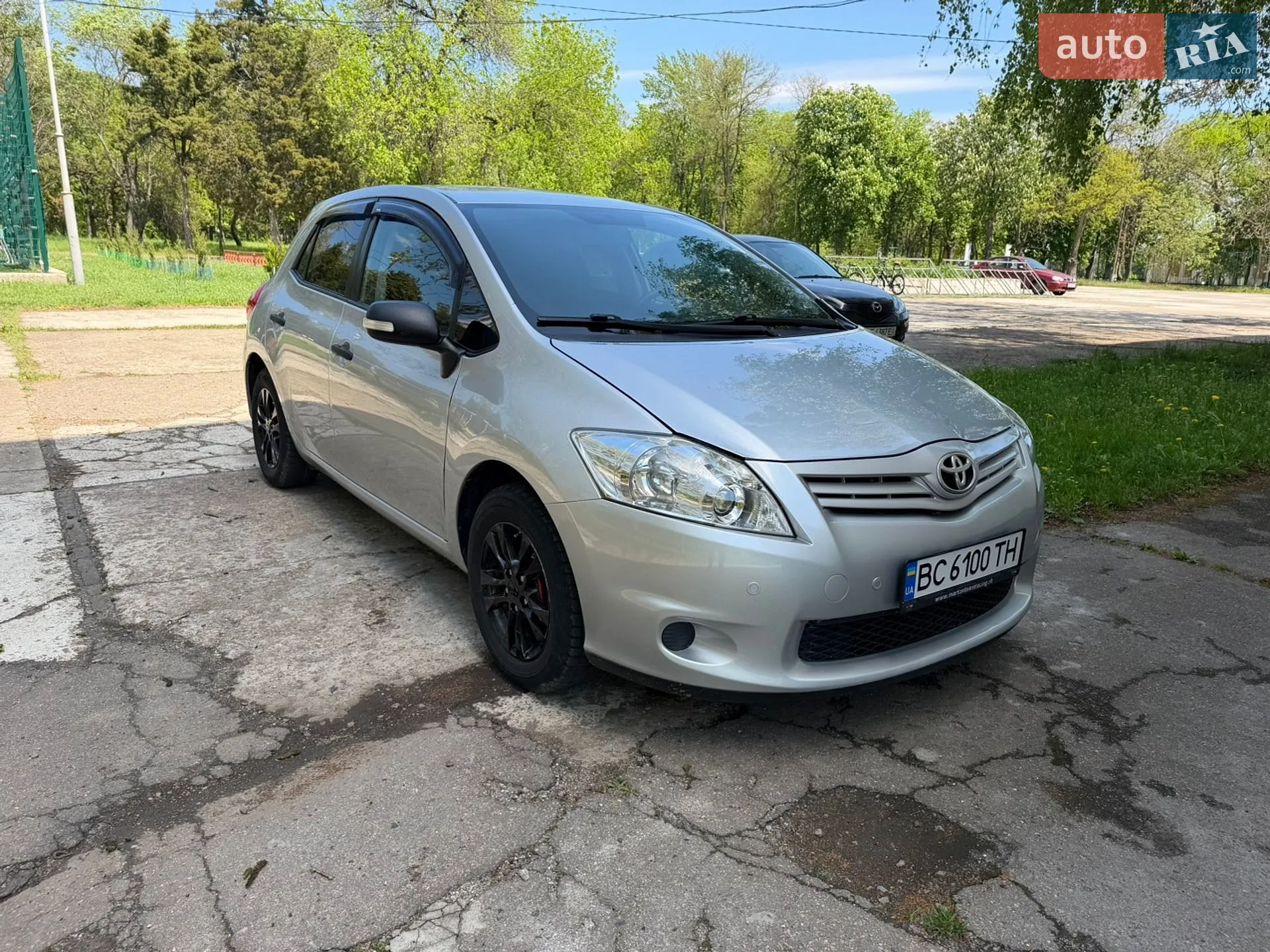 2010 Toyota Auris - мініатюра 9