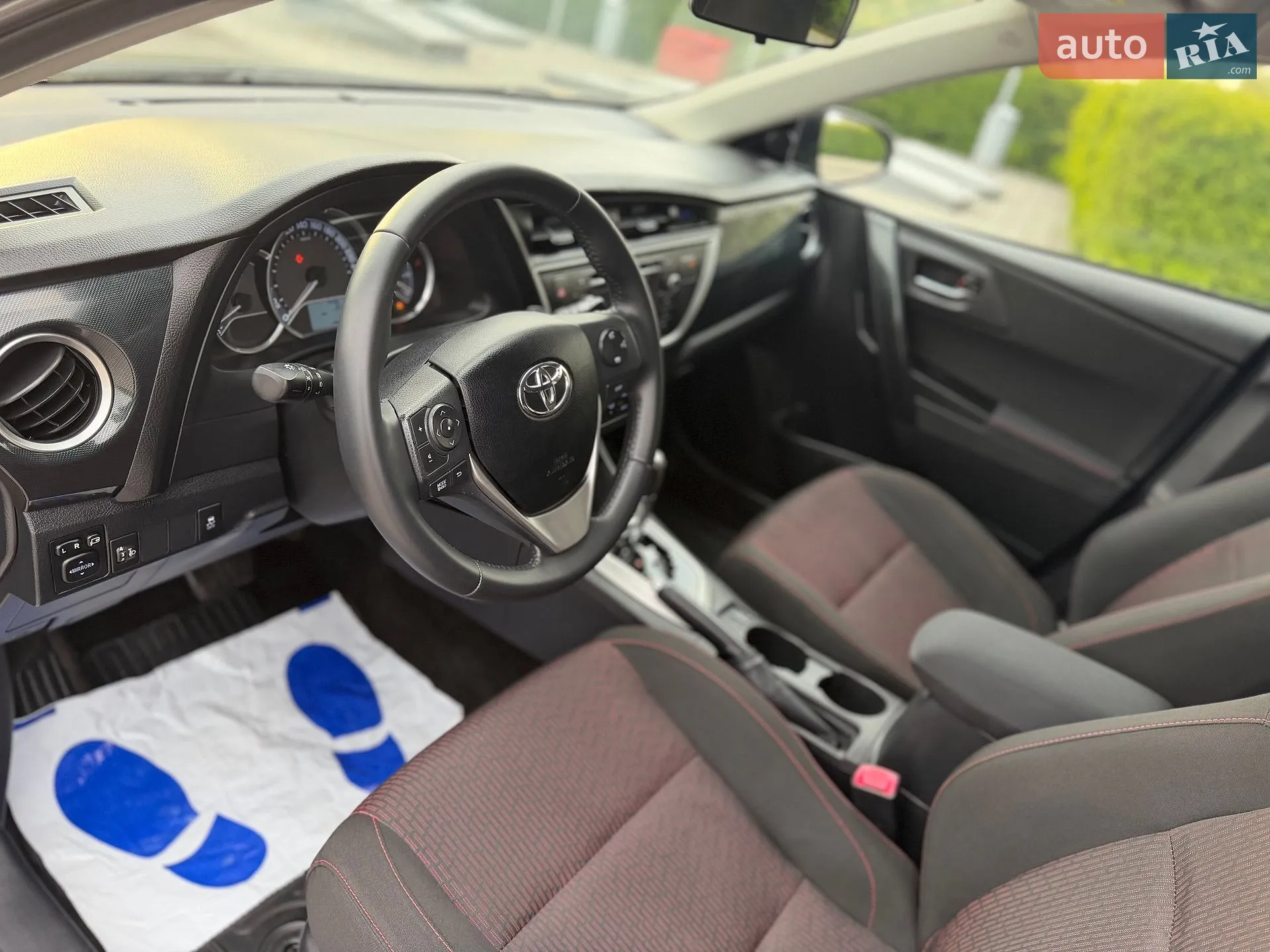 2013 Toyota Auris - мініатюра 21