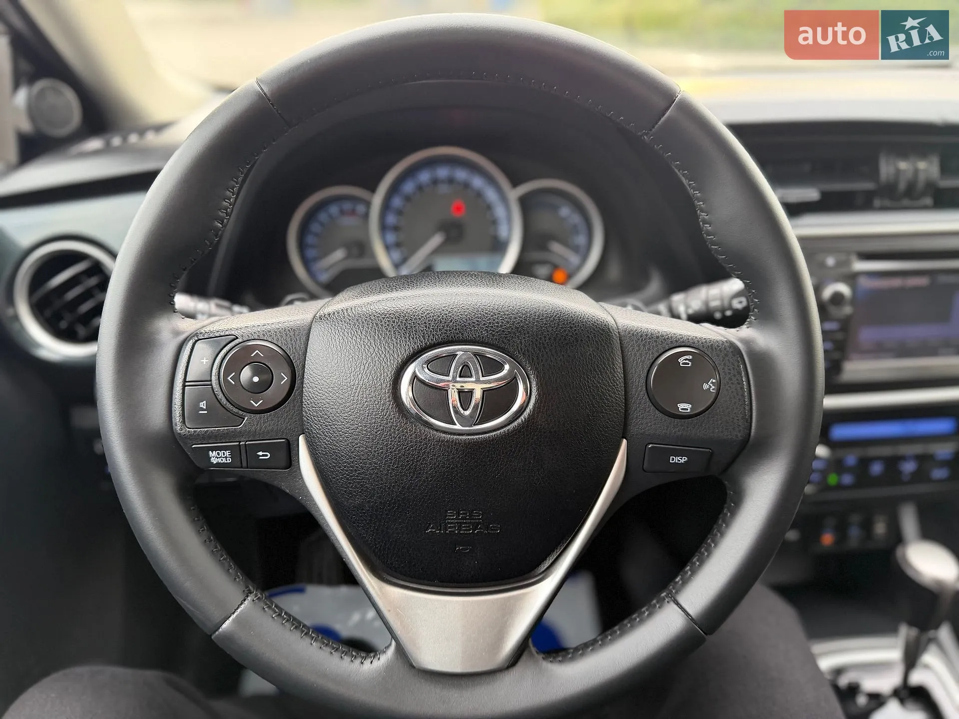 2013 Toyota Auris - мініатюра 40