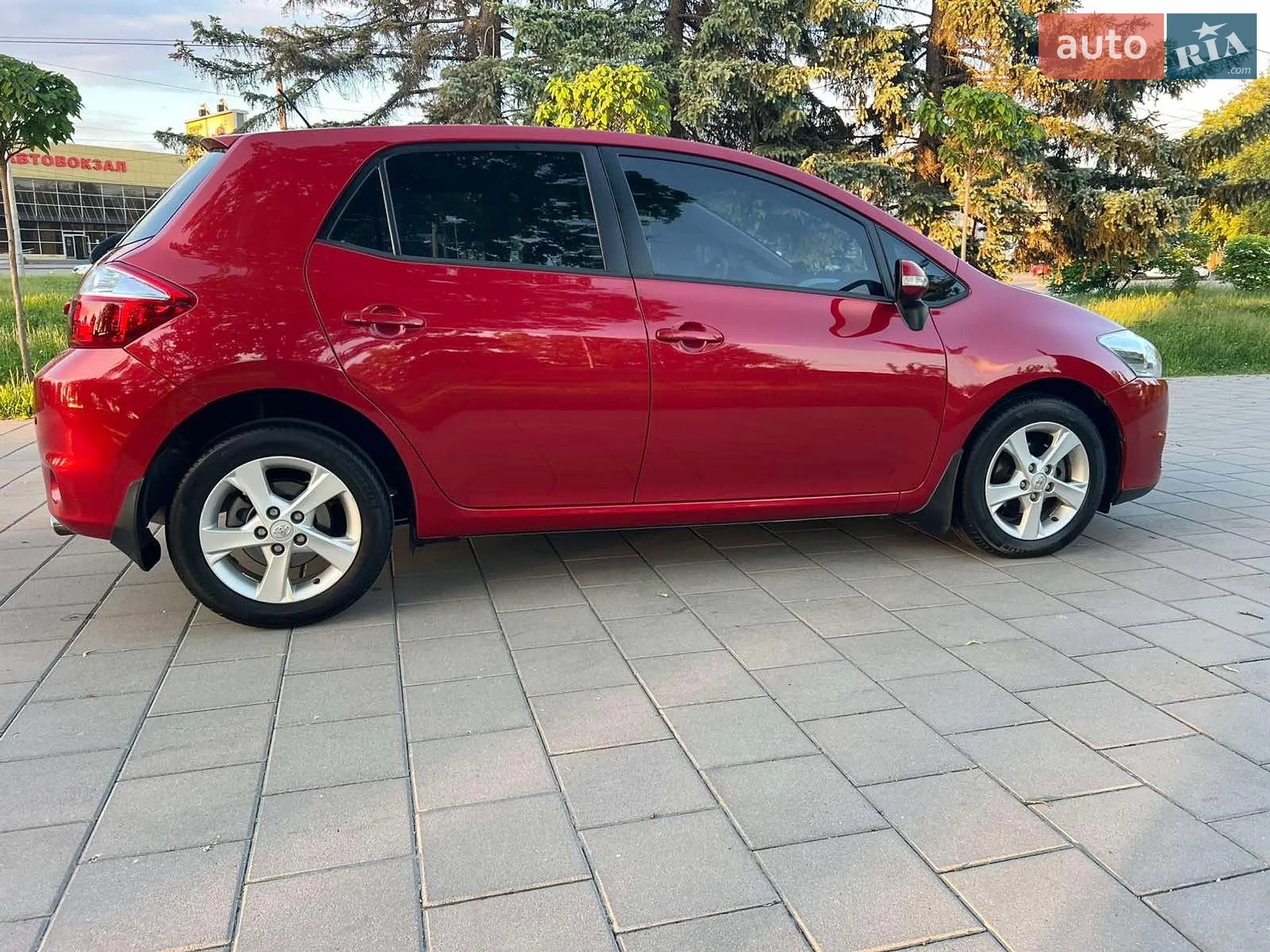 2011 Toyota Auris - мініатюра 35