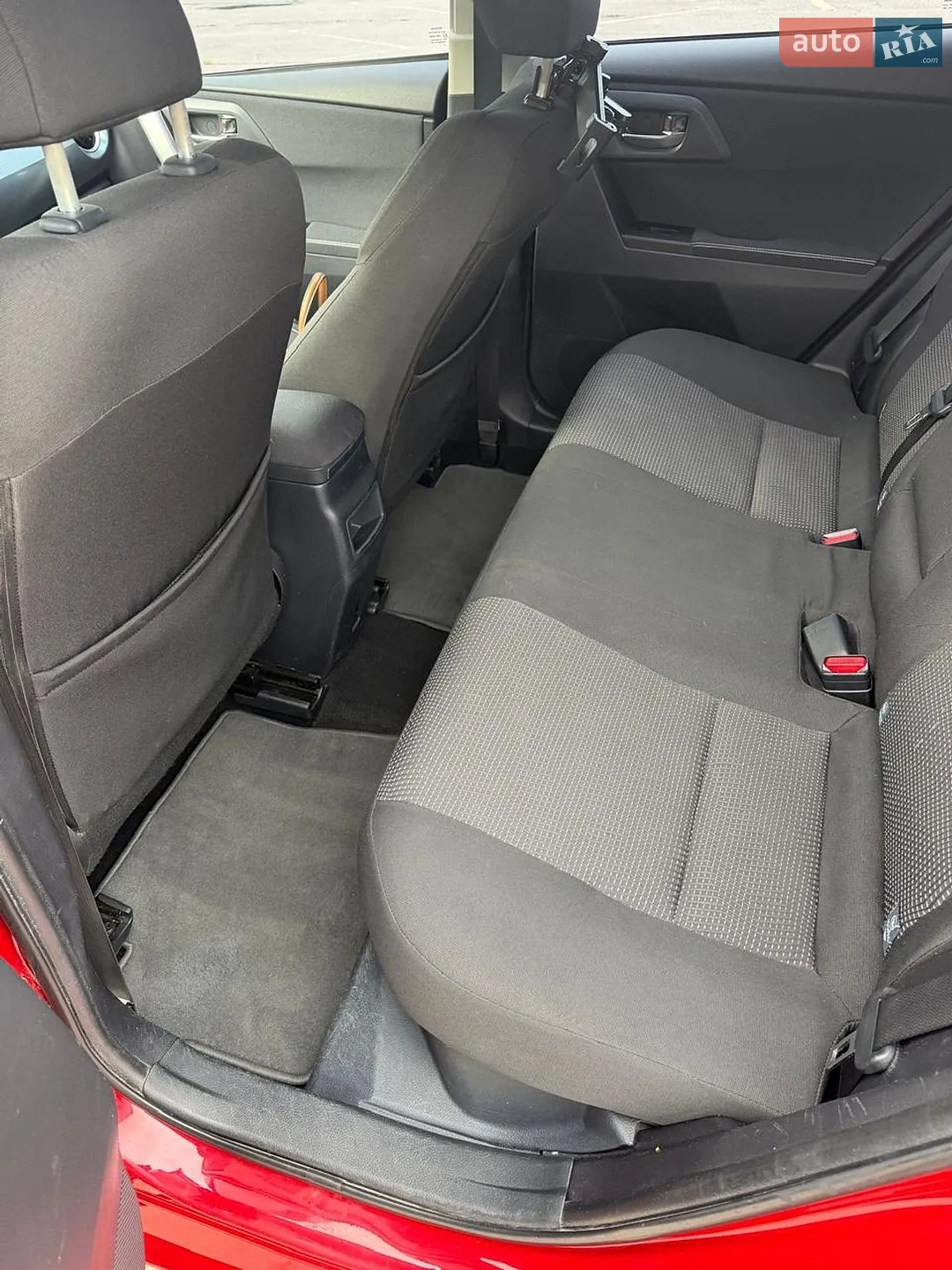 2012 Toyota Auris - мініатюра 9