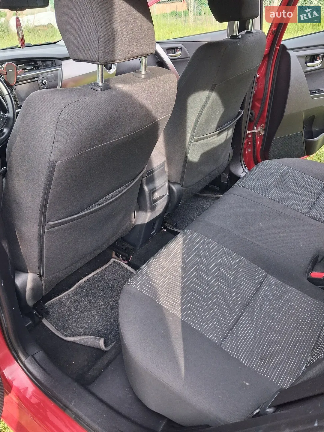 2013 Toyota Auris - мініатюра 16