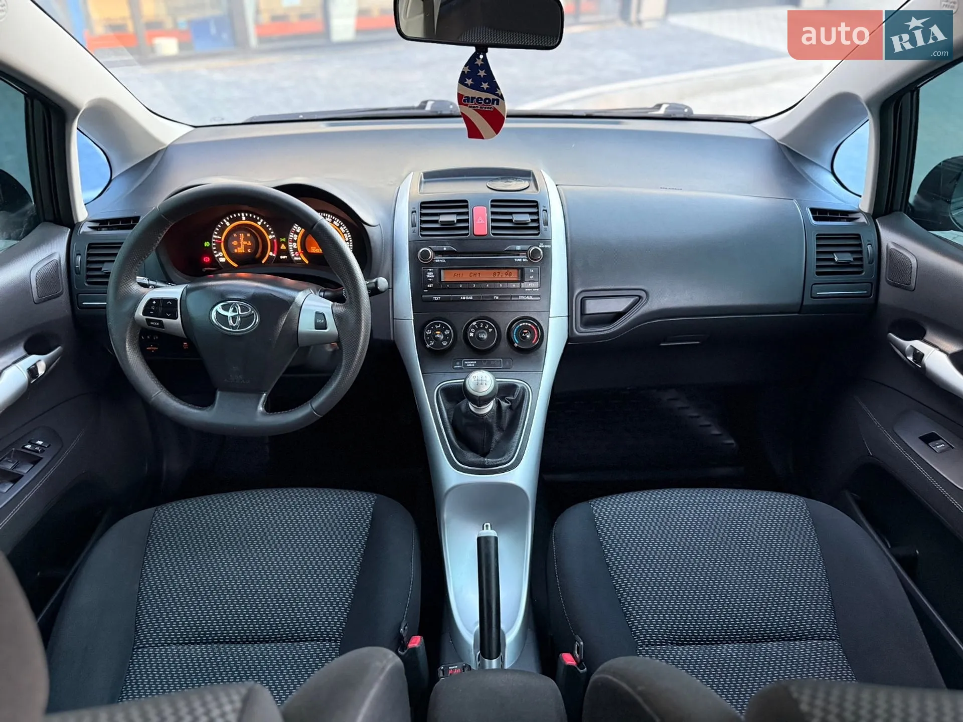 2010 Toyota Auris - мініатюра 45