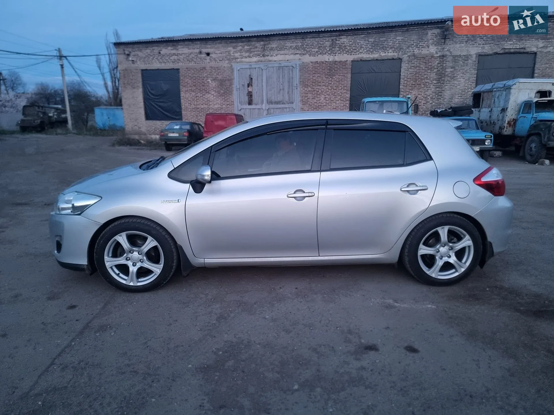 2012 Toyota Auris - мініатюра 2