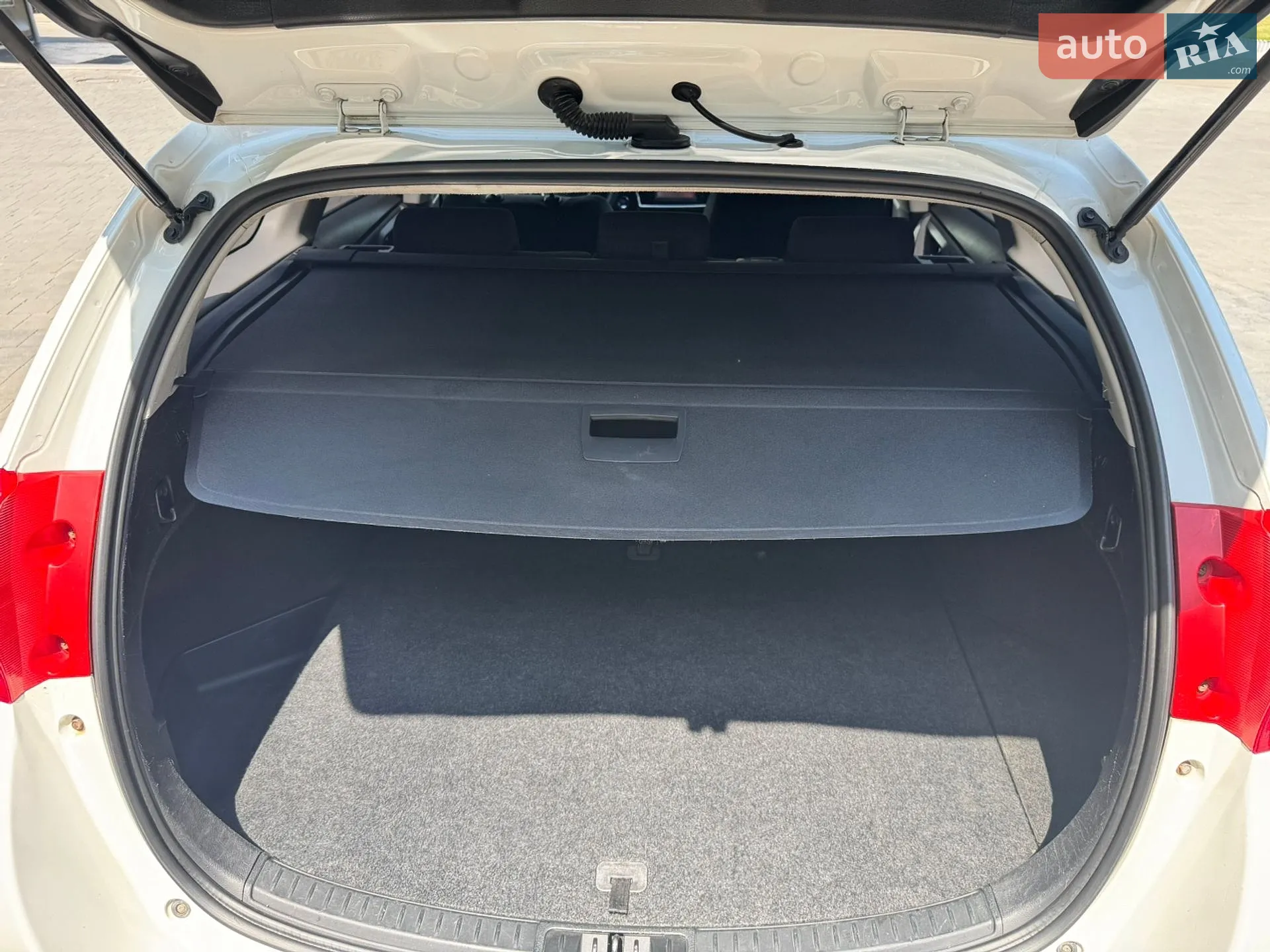 2014 Toyota Auris - мініатюра 9