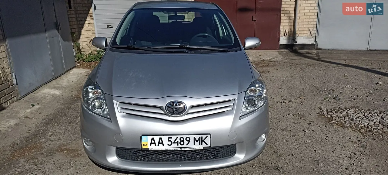 2012 Toyota Auris - мініатюра 26