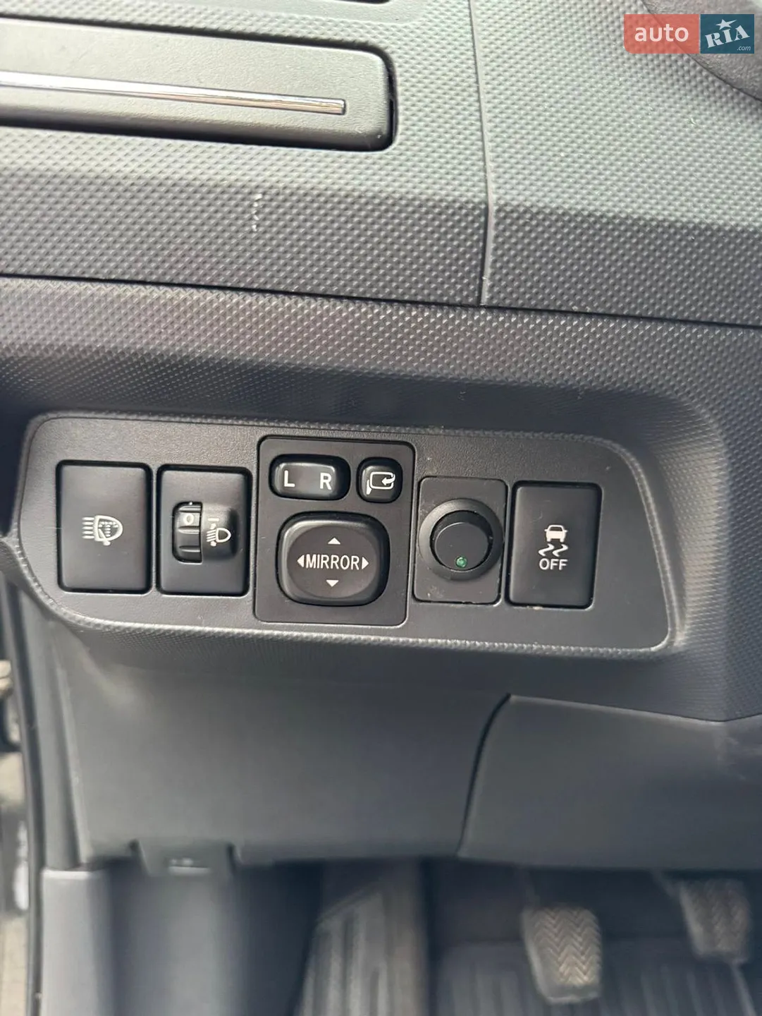 2012 Toyota Auris - мініатюра 8