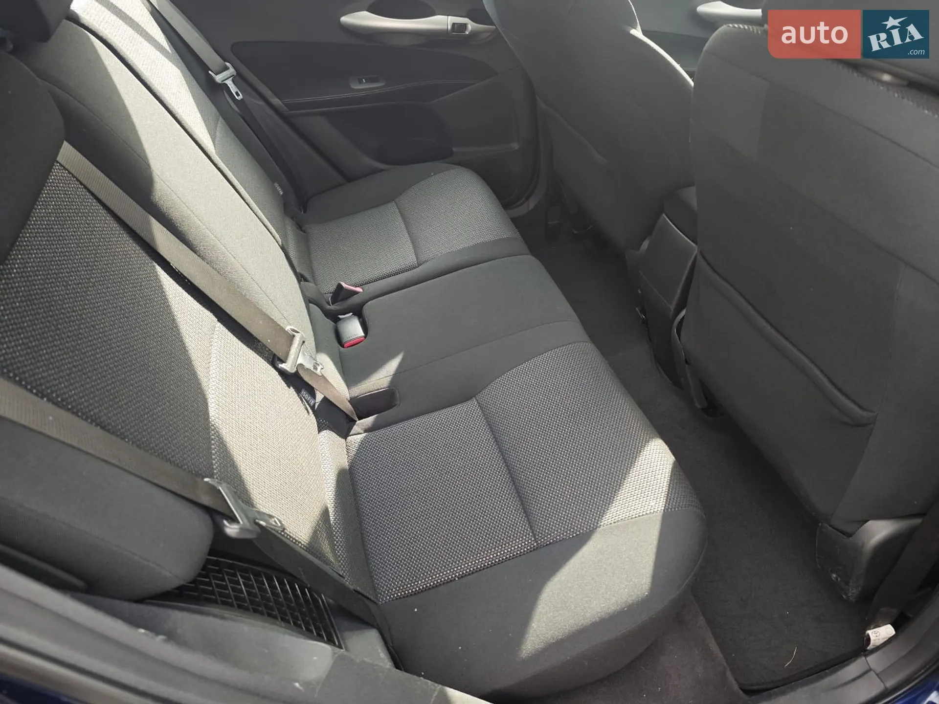 2011 Toyota Auris - мініатюра 11