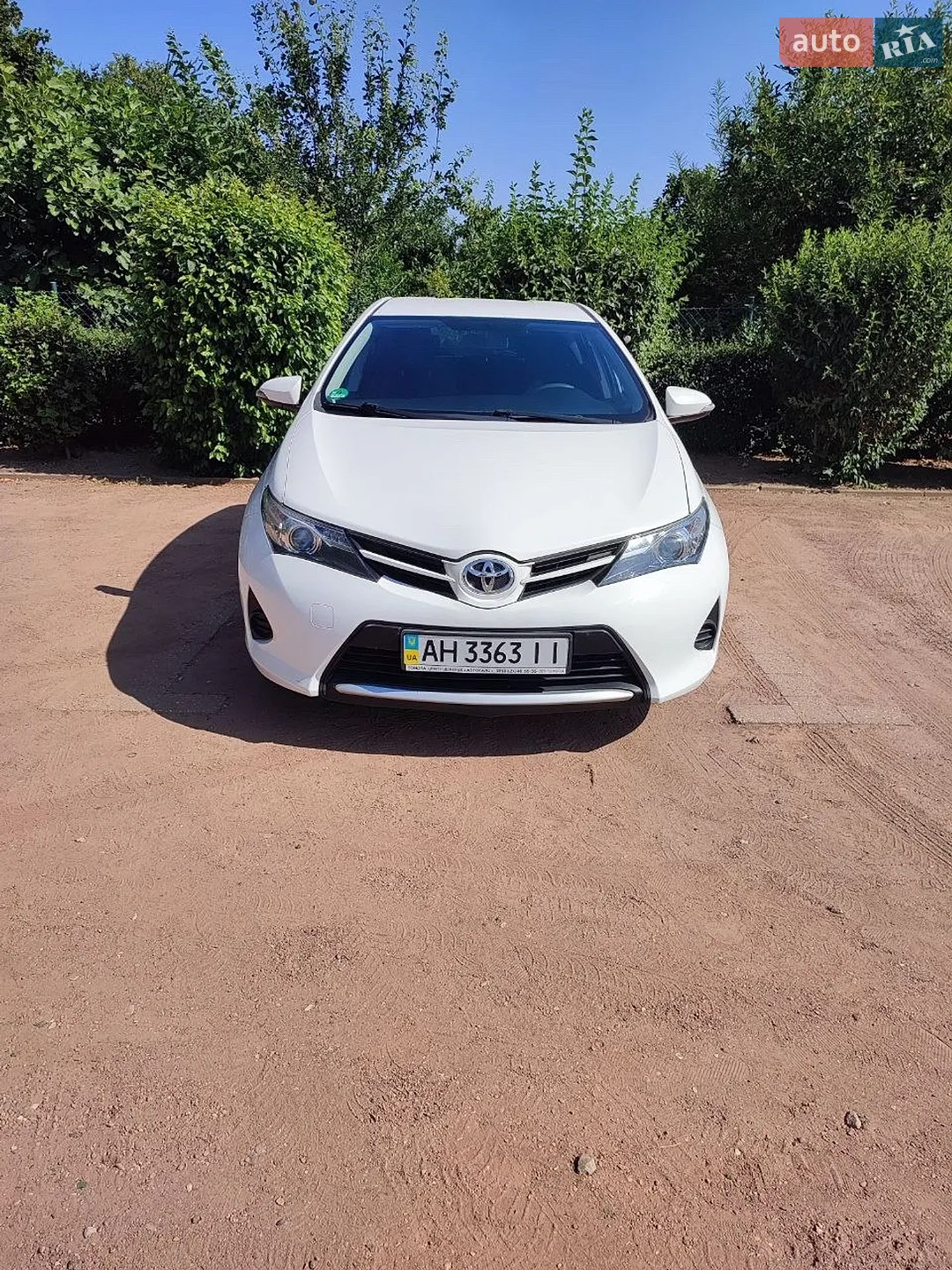 2013 Toyota Auris - фото 1