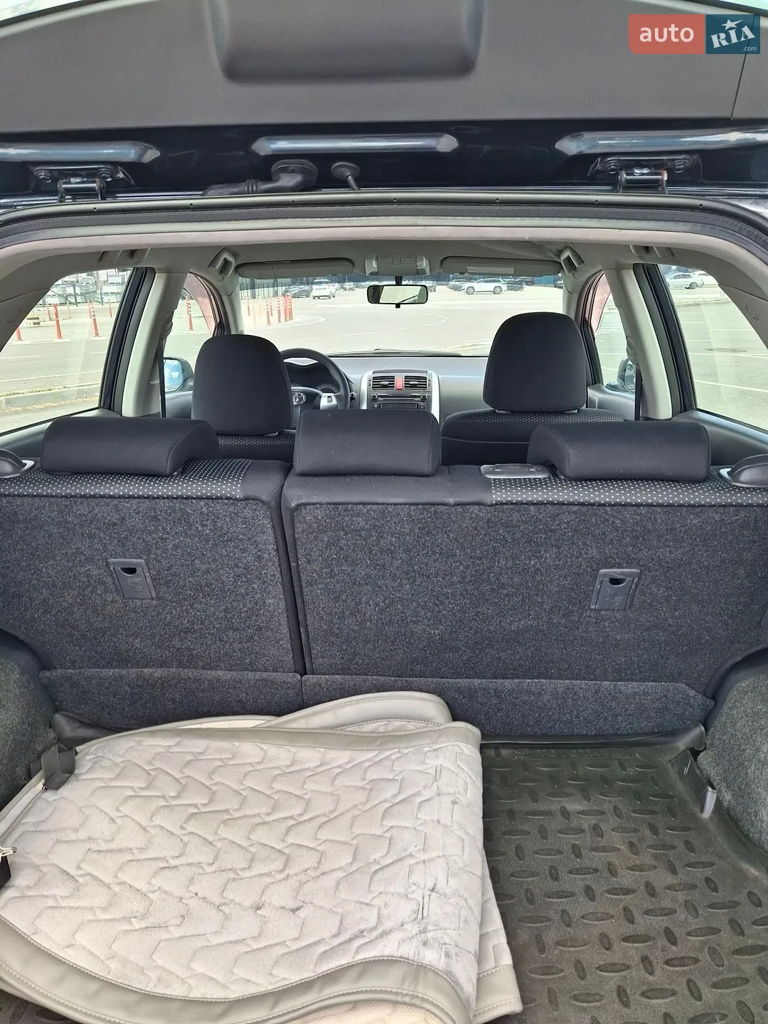 2012 Toyota Auris - мініатюра 4