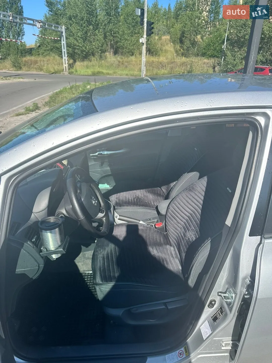 2011 Toyota Auris - мініатюра 13