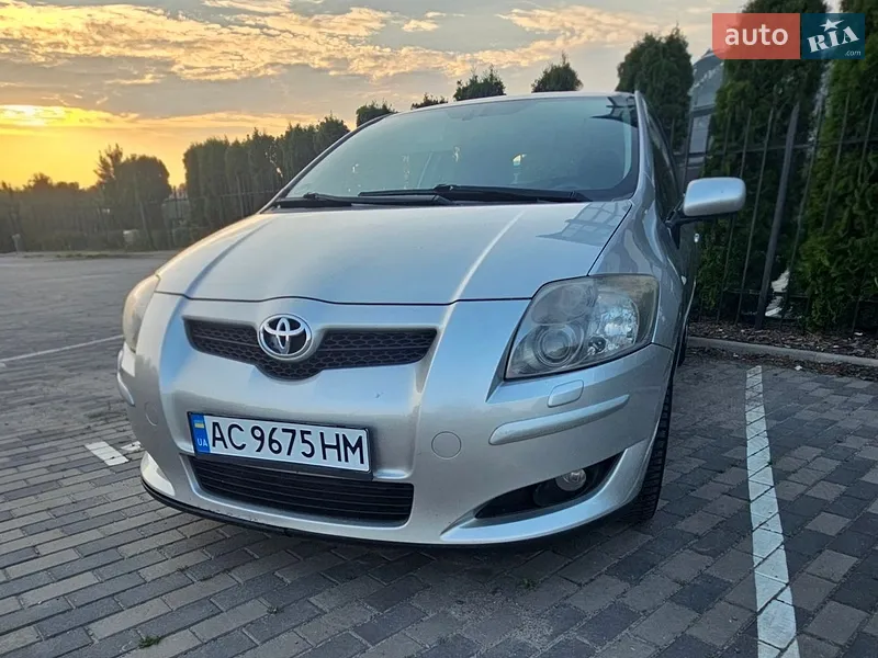 Toyota Auris