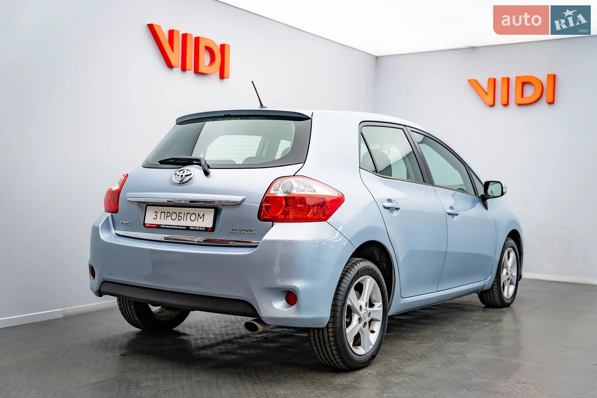2012 Toyota Auris - мініатюра 2