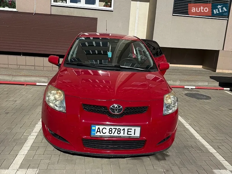 Toyota Auris